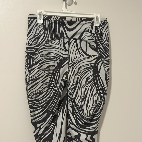 Lululemon Swift Speed Spin Off Jacquard Vapor Graphite Grey Leggings Size 10 - Picture 4 of 6